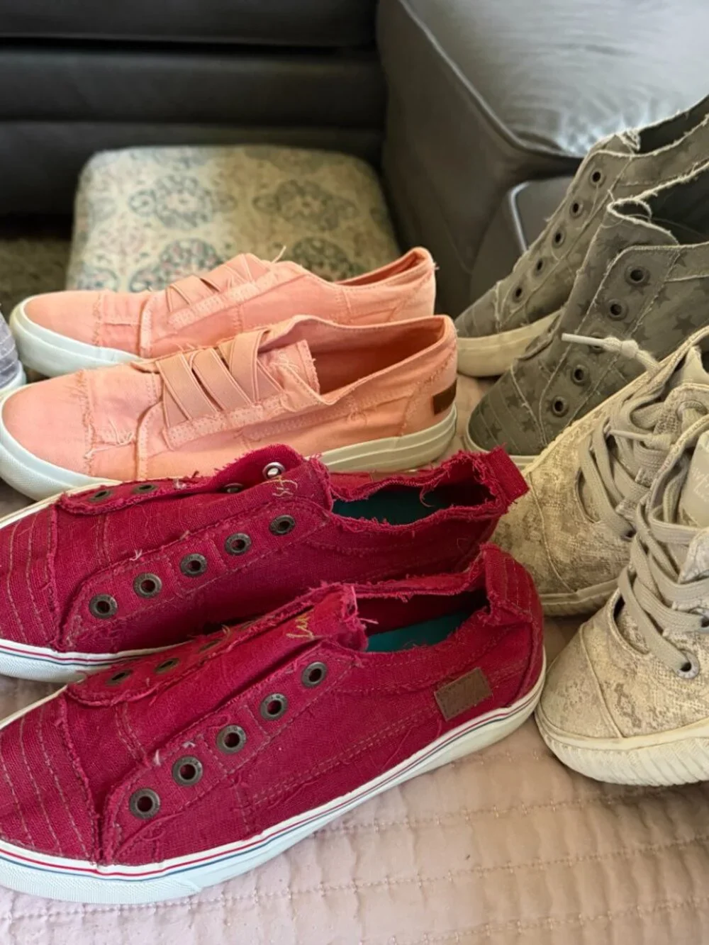 Blowfish Sneaker Shoes Lot of 8 Pairs Camo Solid 8.5 Womens - Picture 11 of 12